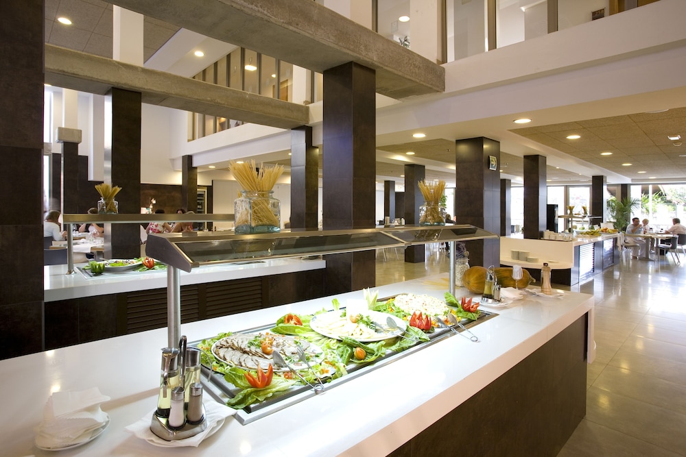R2 Bahía Playa Design Hotel & Spa Wellness - Adults Only — Restaurant & bars in Tarajalejo, Canary Islands