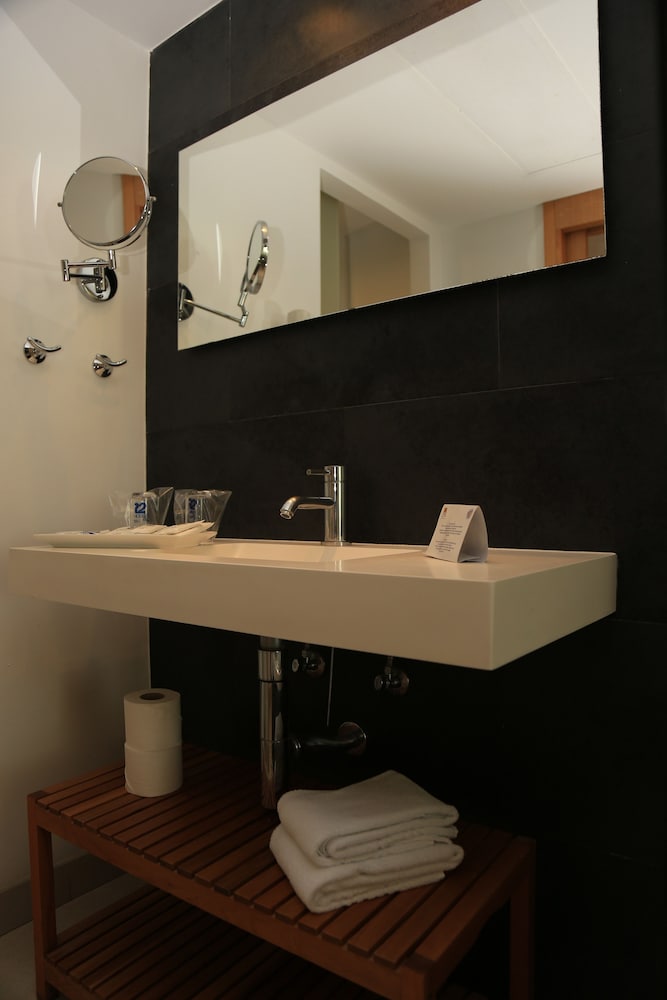 R2 Bahía Playa Design Hotel & Spa Wellness - Adults Only — Hotel rooms in Tarajalejo, Canary Islands