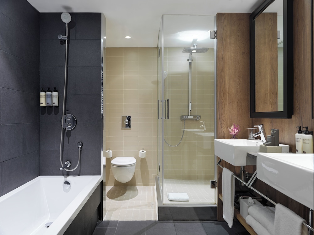 H10 Casanova — Hotel rooms in Barcelona, Catalonia