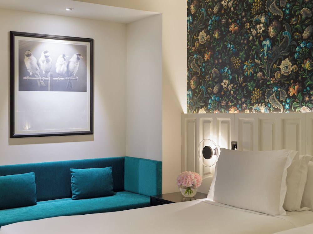 H10 Casanova — Hotel rooms in Barcelona, Catalonia