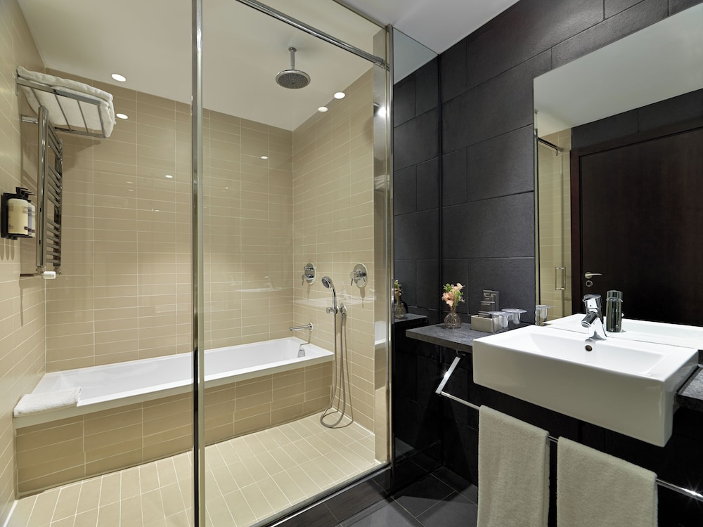 H10 Casanova — Hotel rooms in Barcelona, Catalonia