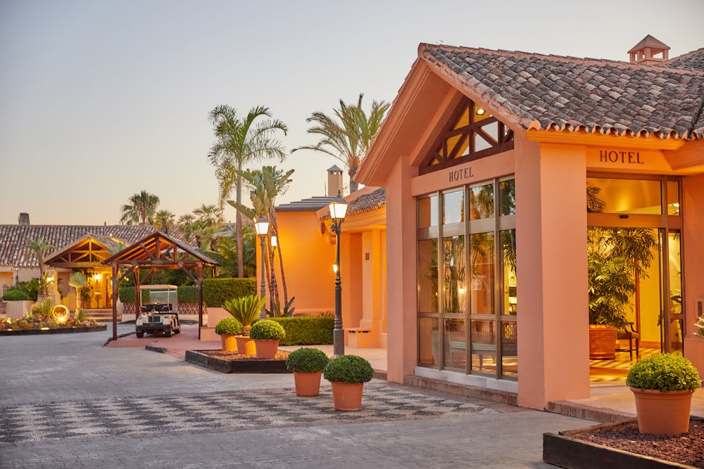 Rio Real Golf & Hotel — Hotel building in Marbella, Andalusia