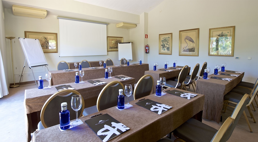 Rio Real Golf & Hotel — Hotel building in Marbella, Andalusia