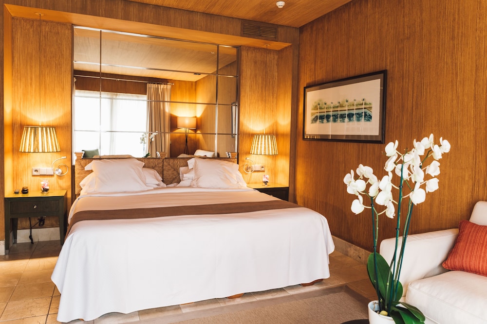 Rio Real Golf & Hotel — Hotel rooms in Marbella, Andalusia