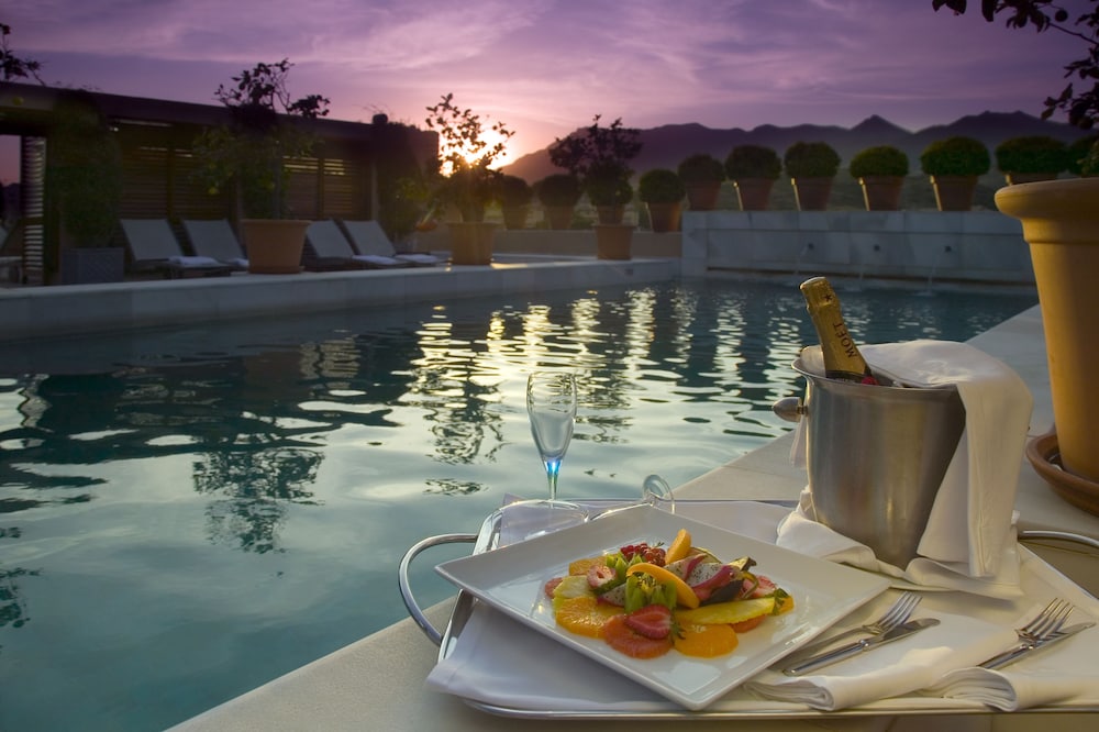 Rio Real Golf & Hotel — Swimming pool in Marbella, Andalusia