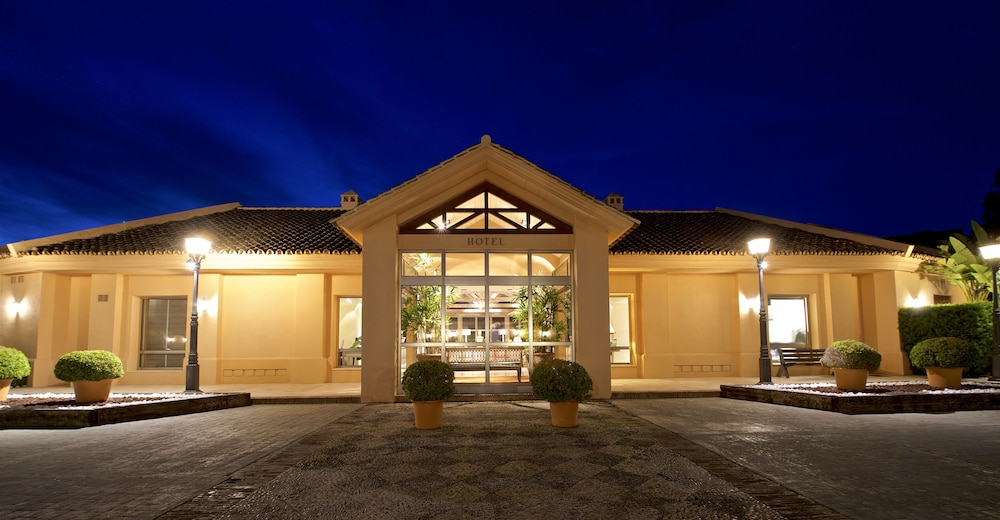 Rio Real Golf & Hotel — Hotel building in Marbella, Andalusia