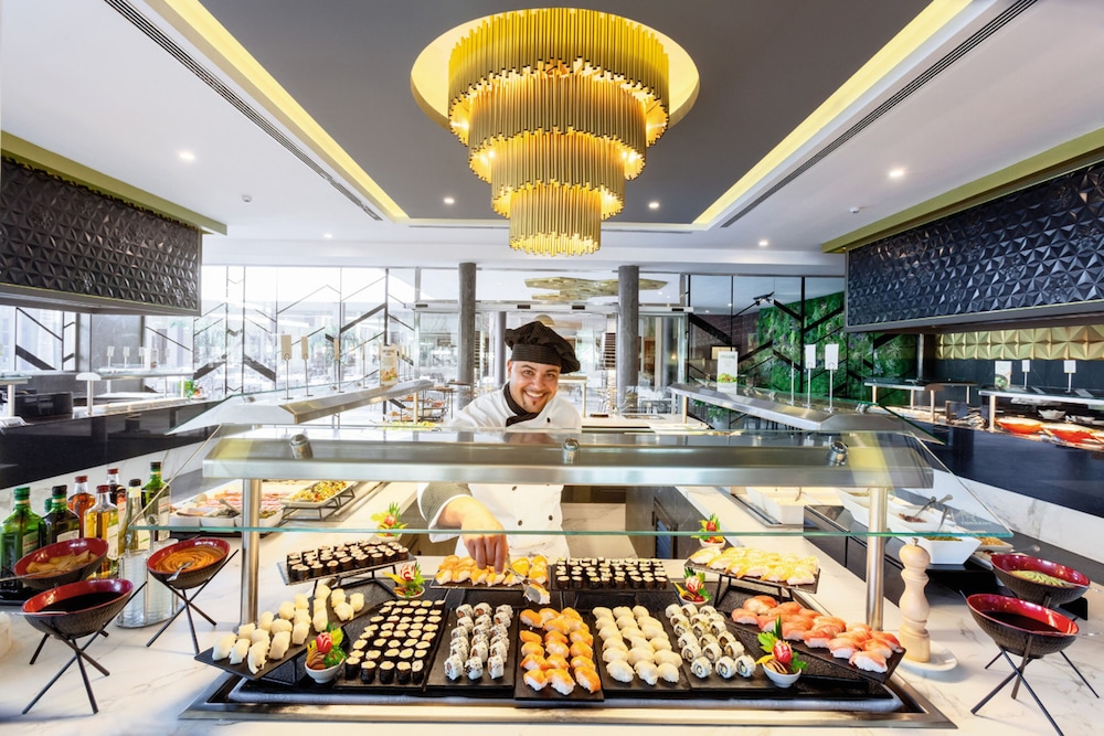 Hotel Riu Palace Oasis — Restaurant & bars in Meloneras, Canary Islands