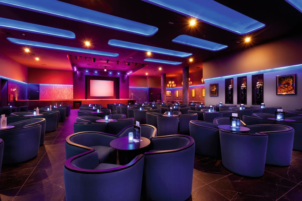 Hotel Riu Palace Oasis — Restaurant & bars in Meloneras, Canary Islands