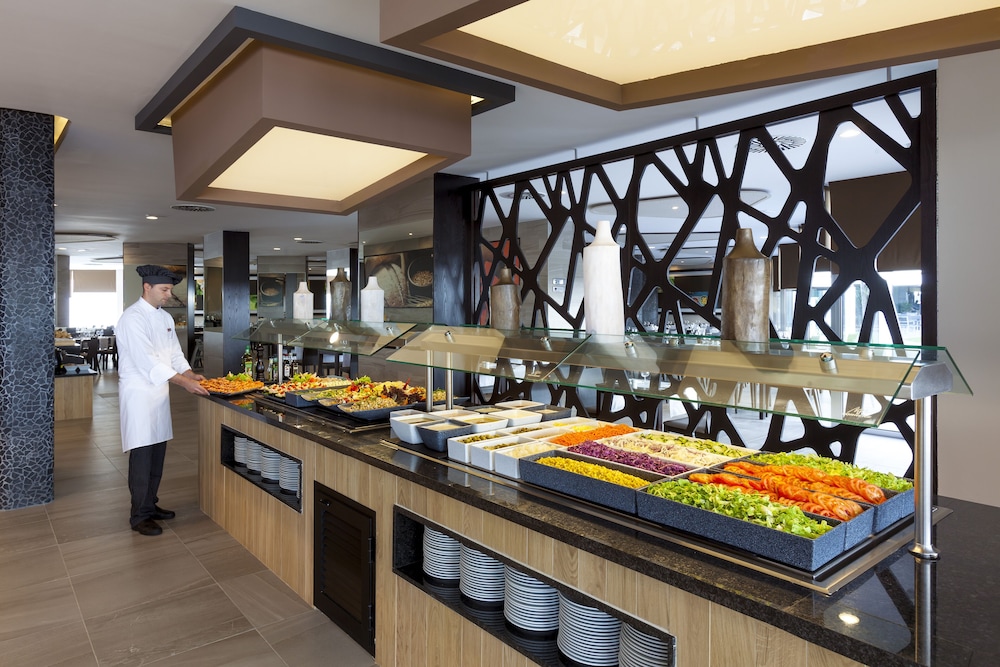 Hotel Riu Papayas - All Inclusive — Restaurant & bars in Playa del Ingles, Canary Islands