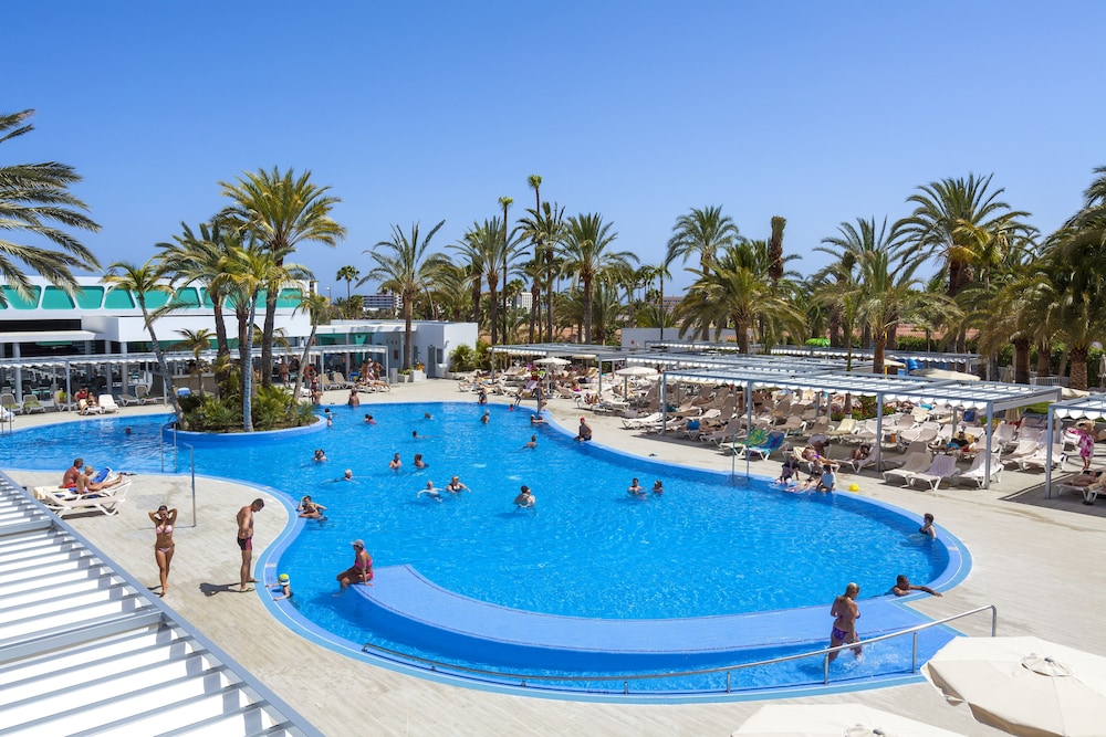 Hotel Riu Papayas - All Inclusive — Swimming pool in Playa del Ingles, Canary Islands