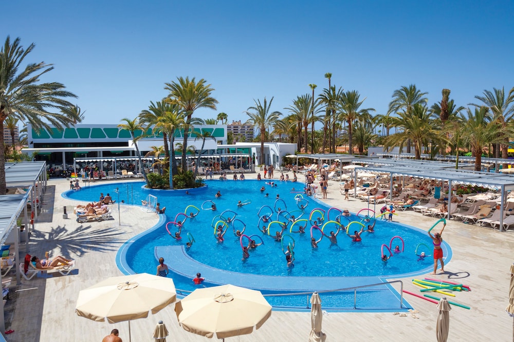 Hotel Riu Papayas - All Inclusive — Swimming pool in Playa del Ingles, Canary Islands