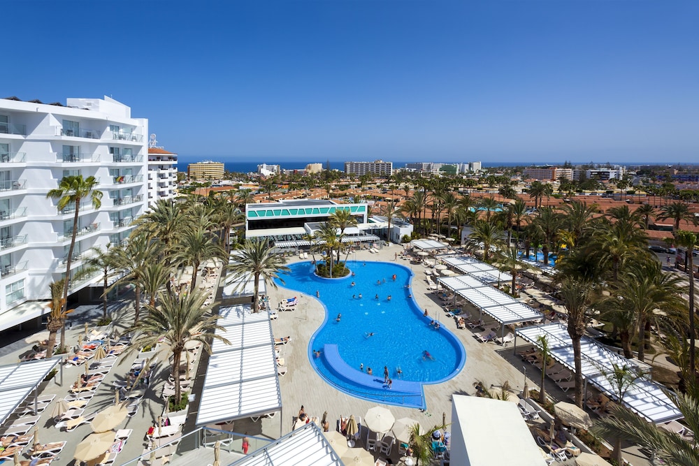 Hotel Riu Papayas - All Inclusive — Swimming pool in Playa del Ingles, Canary Islands