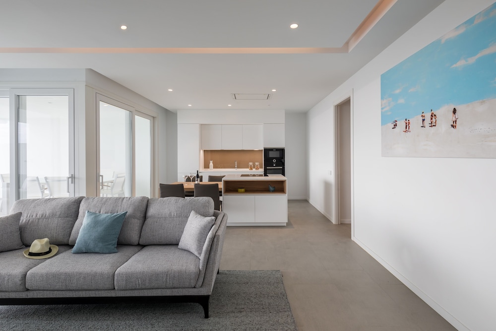 Royal Hideaway Corales Suites, part of Barceló Hotel Group — Rooms in Costa Adeje, Canary Islands
