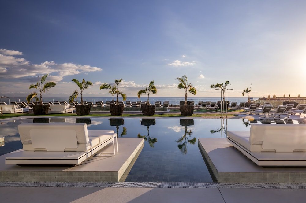 Royal Hideaway Corales Suites, part of Barceló Hotel Group — Main photo in Costa Adeje, Canary Islands