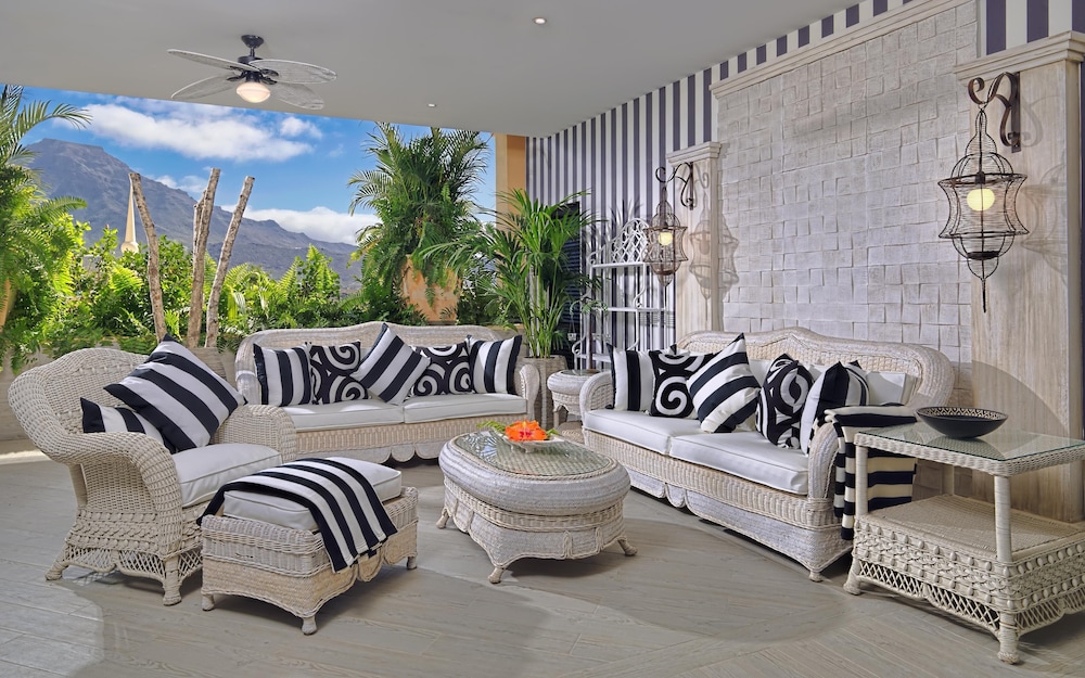 Royal Garden Villas & Spa — Hotel rooms in Costa Adeje, Canary Islands
