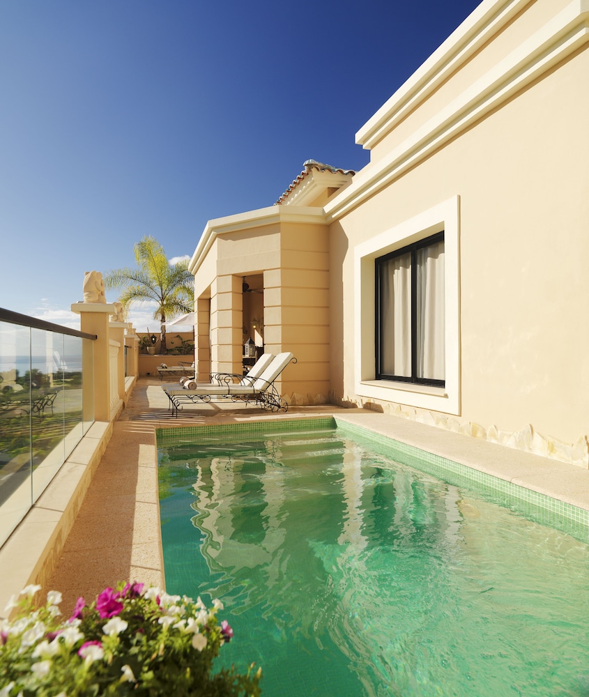 Royal Garden Villas & Spa — Swimming pool in Costa Adeje, Canary Islands