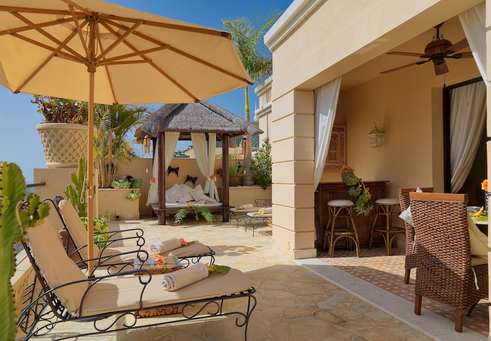 Royal Garden Villas & Spa — Restaurant & bars in Costa Adeje, Canary Islands