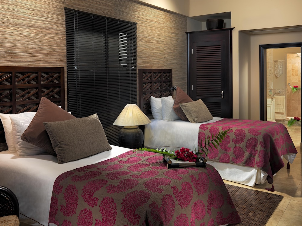 Royal Garden Villas & Spa — Hotel rooms in Costa Adeje, Canary Islands