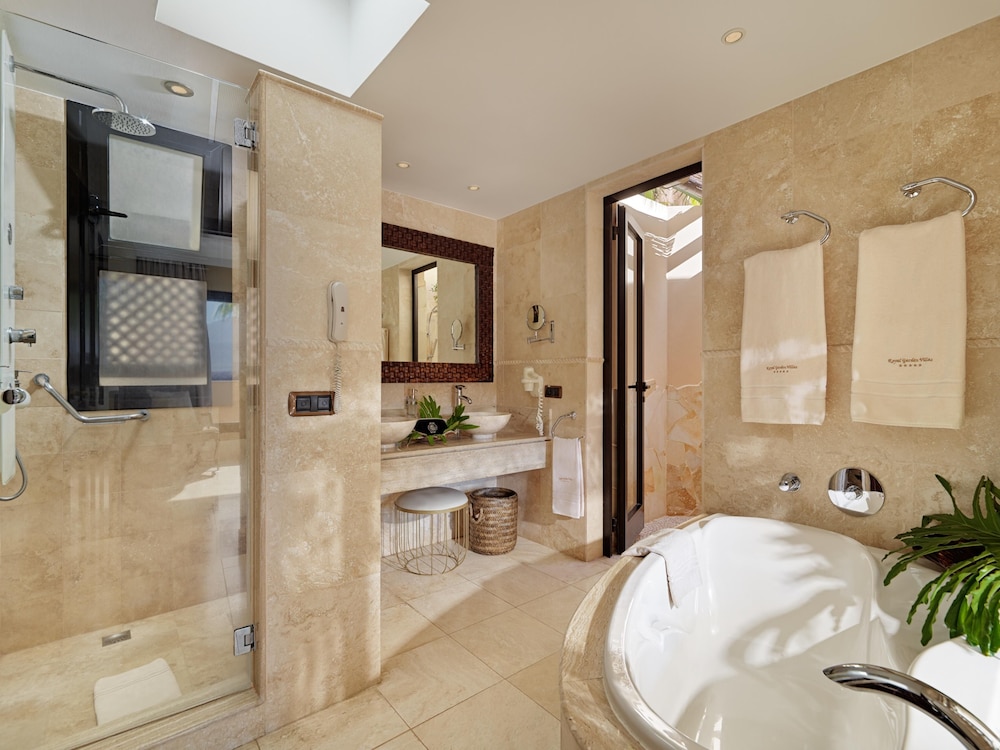 Royal Garden Villas & Spa — Hotel rooms in Costa Adeje, Canary Islands