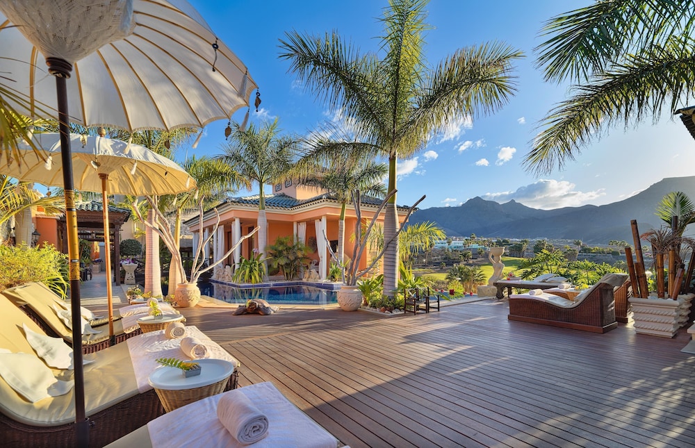 Royal Garden Villas & Spa — Swimming pool in Costa Adeje, Canary Islands