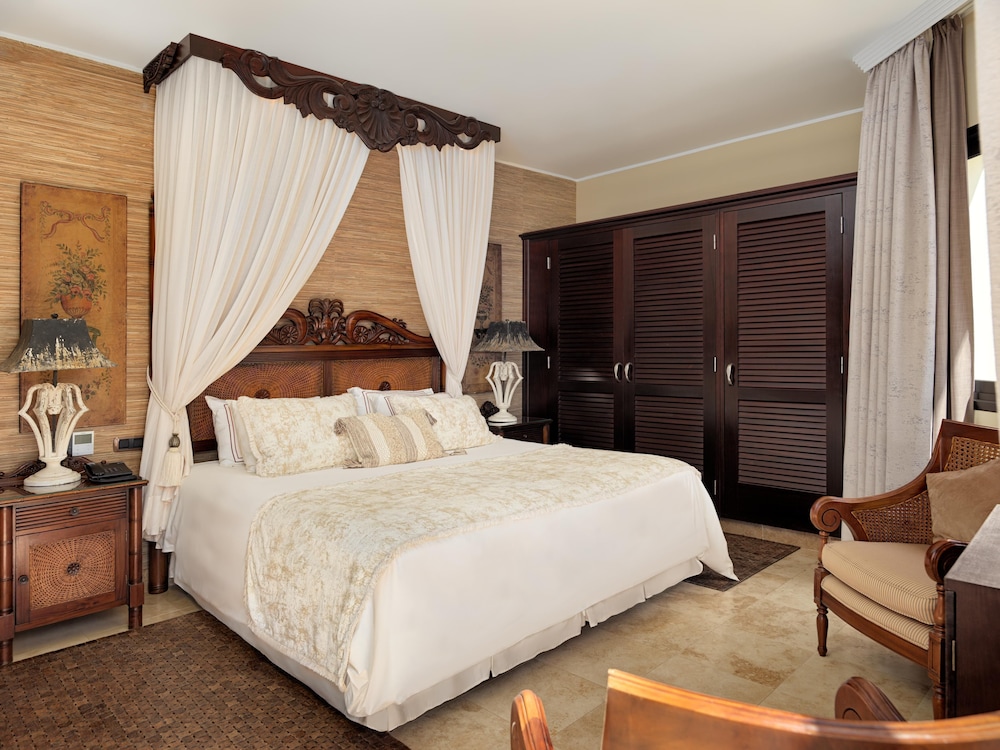 Royal Garden Villas & Spa — Hotel rooms in Costa Adeje, Canary Islands