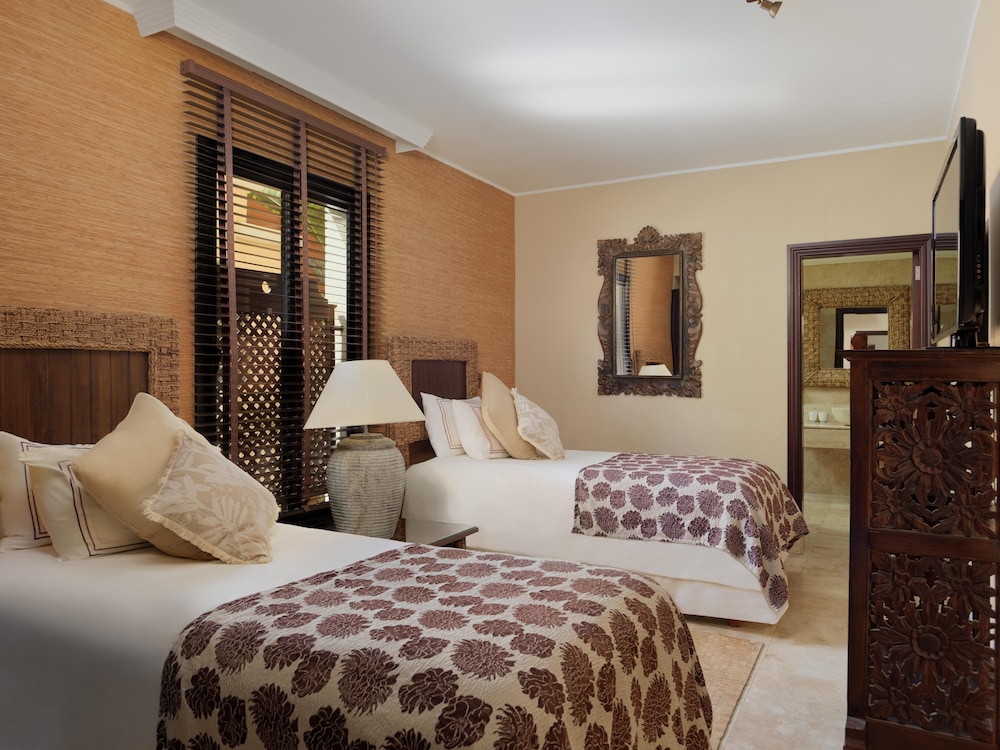Royal Garden Villas & Spa — Hotel rooms in Costa Adeje, Canary Islands