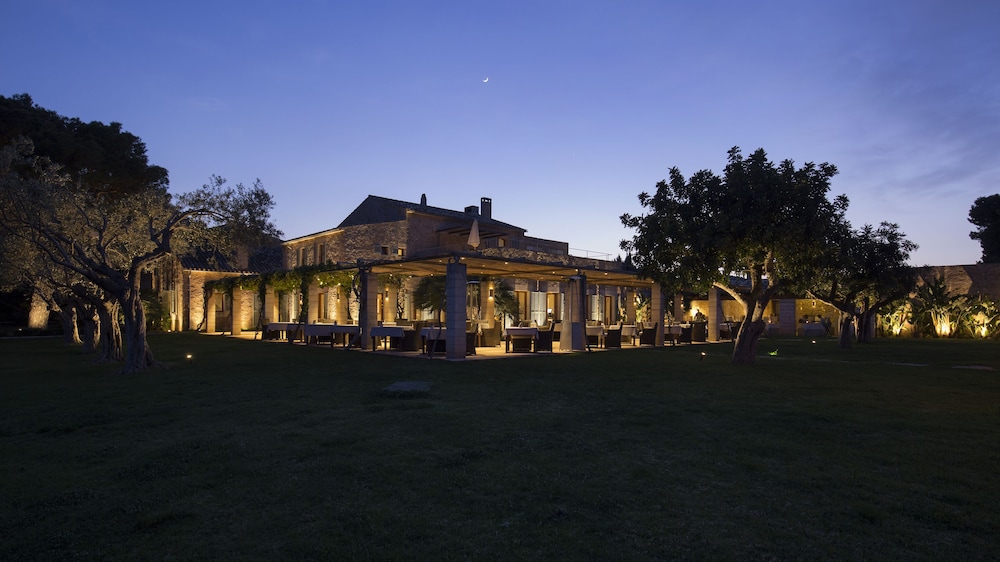 Can Simoneta Hotel - Adults Only — Restaurant & bars in Canyamel, Balearic Islands