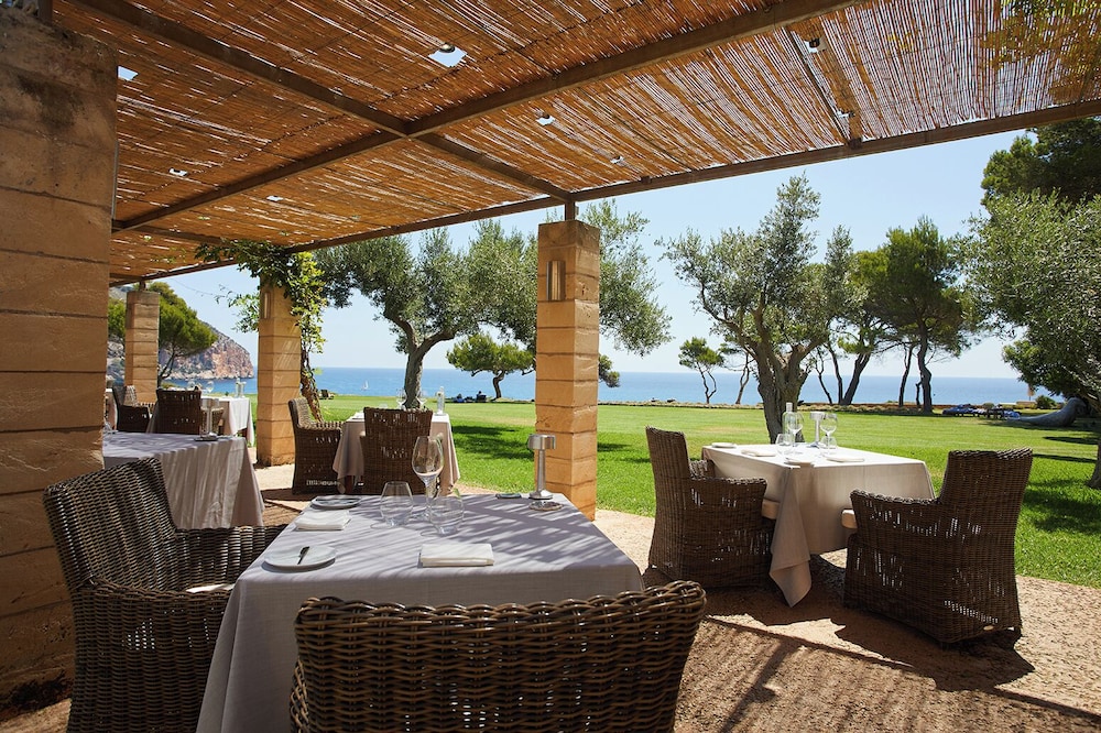 Can Simoneta Hotel - Adults Only — Restaurant & bars in Canyamel, Balearic Islands