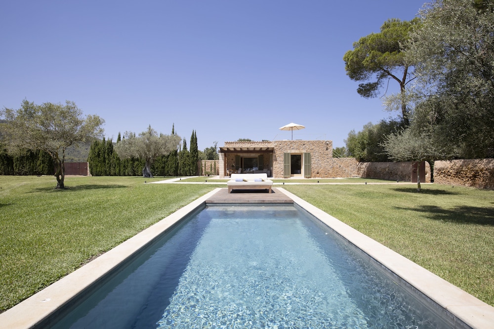 Can Simoneta Hotel - Adults Only — Swimming pool in Canyamel, Balearic Islands