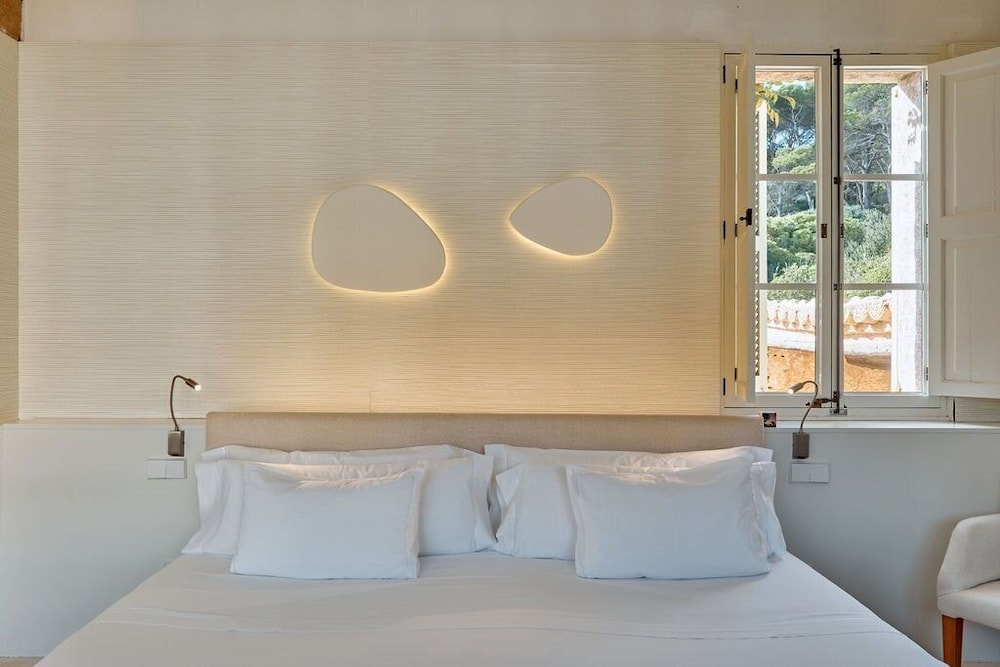 Can Simoneta Hotel - Adults Only — Hotel rooms in Canyamel, Balearic Islands