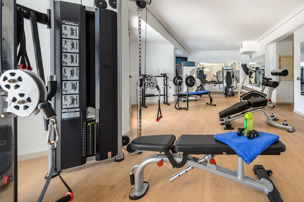 Hotel Vibra San Remo — Sports & recreation in San Antonio, Balearic Islands