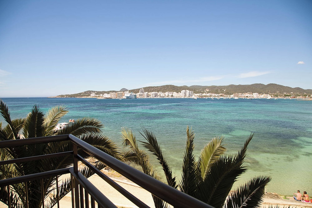 Hotel Vibra San Remo — Attractions in the area in San Antonio, Balearic Islands