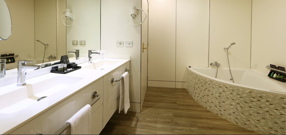 Sandos Papagayo Hotel — Hotel rooms in Playa Blanca, Canary Islands