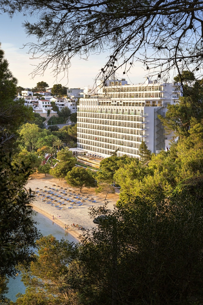 Melia Cala Galdana - Menorca — Beach in Cala Galdana, Balearic Islands