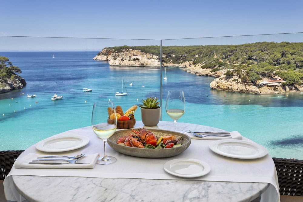 Melia Cala Galdana - Menorca — Restaurant & bars in Cala Galdana, Balearic Islands