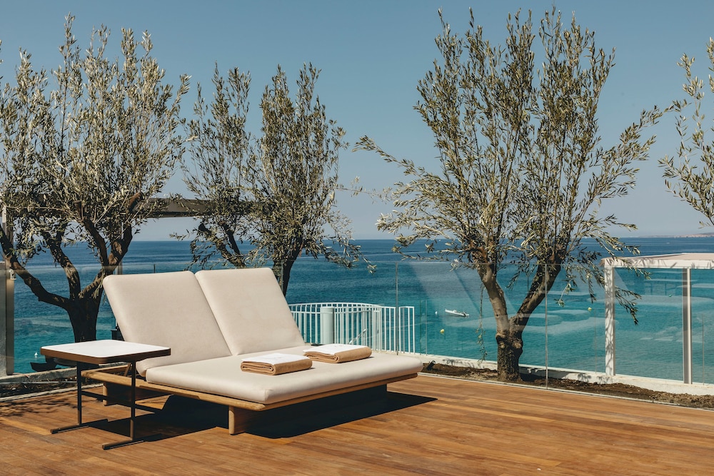 Villa Le Blanc, a Gran Meliá Hotel - The Leading Hotels of the World — Beach in Santo Tomas, Balearic Islands