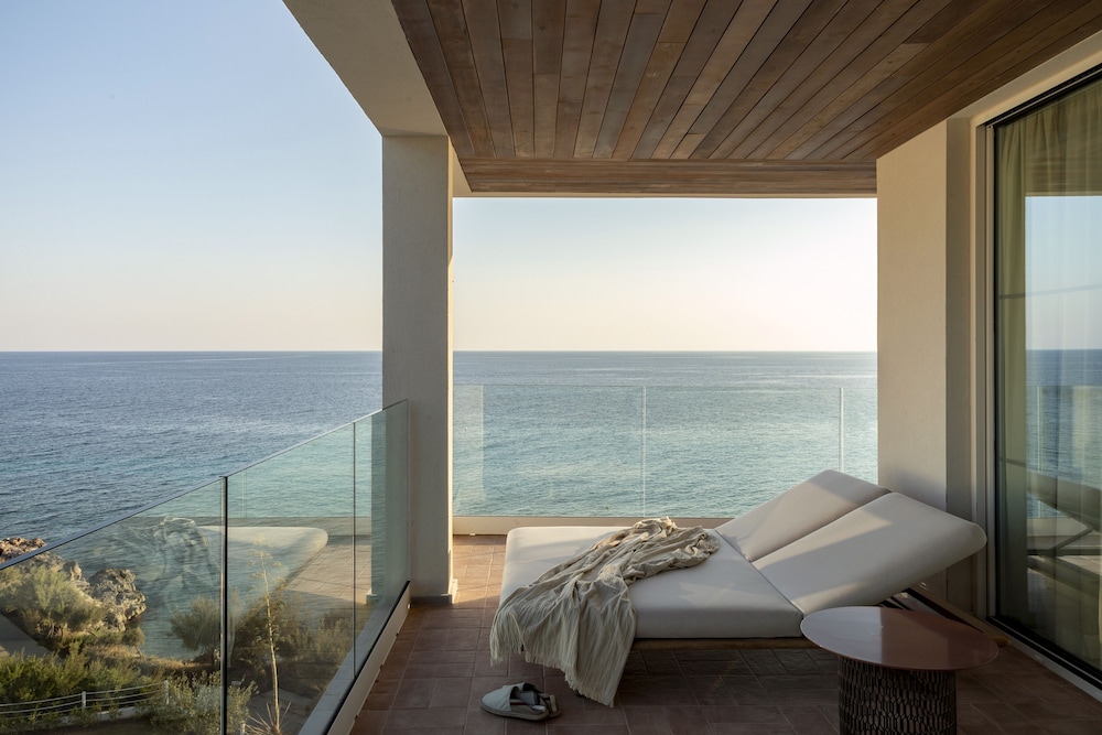 Villa Le Blanc, a Gran Meliá Hotel - The Leading Hotels of the World — Hotel rooms in Santo Tomas, Balearic Islands