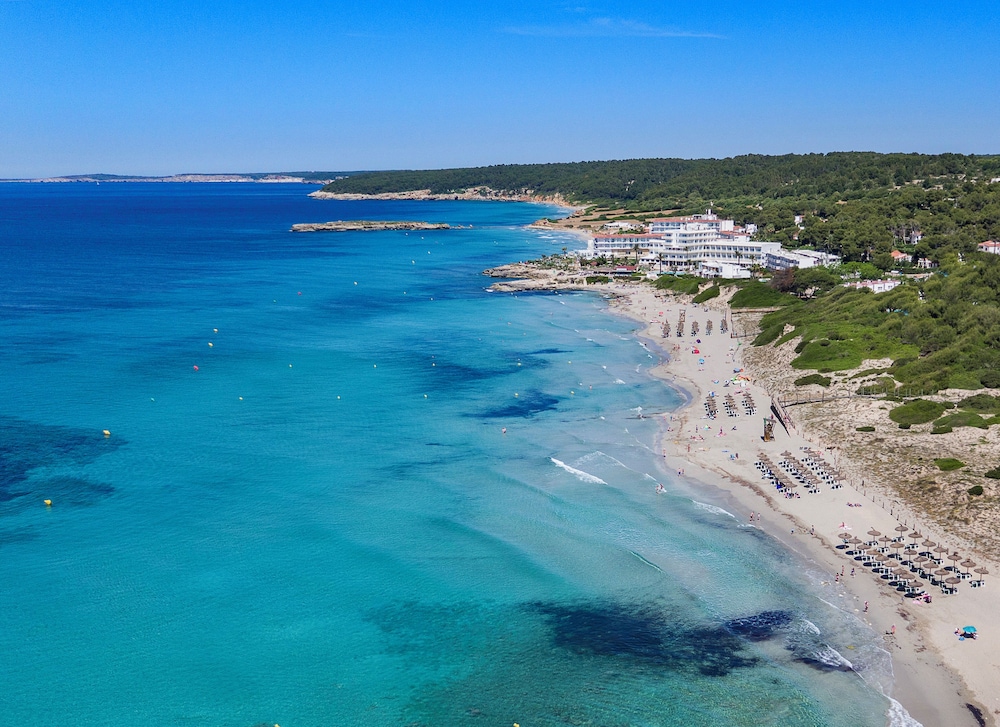 Villa Le Blanc, a Gran Meliá Hotel - The Leading Hotels of the World — Beach in Santo Tomas, Balearic Islands