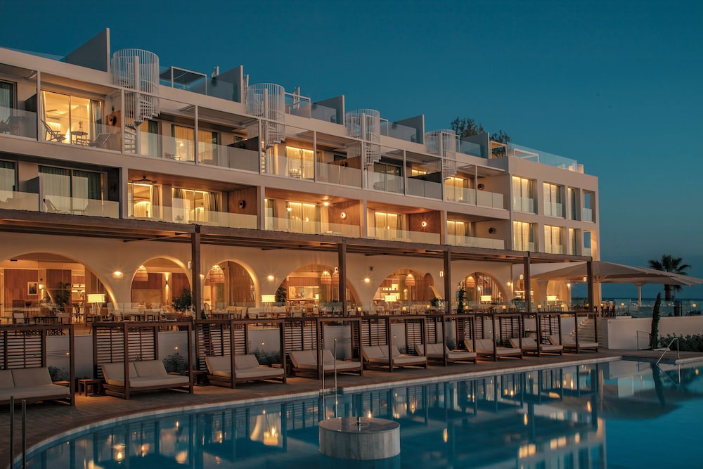 Villa Le Blanc, a Gran Meliá Hotel - The Leading Hotels of the World — Hotel building in Santo Tomas, Balearic Islands
