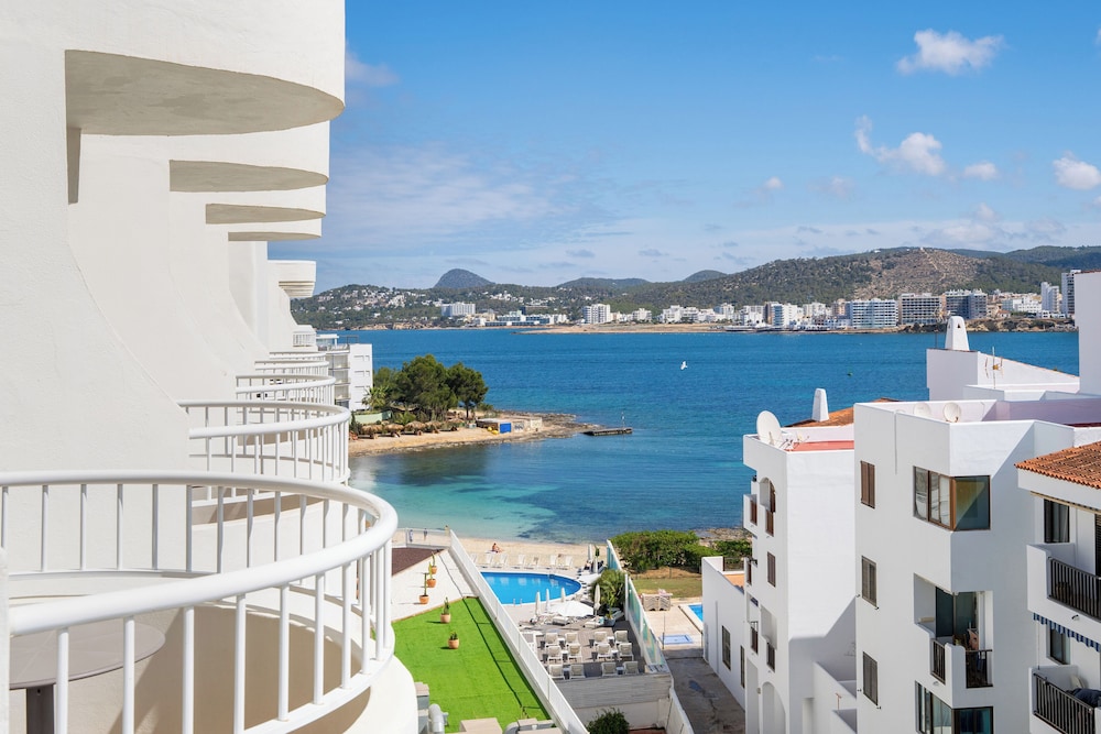 INNSiDE by Meliá Ibiza Beach — Beach in San Antonio, Balearic Islands
