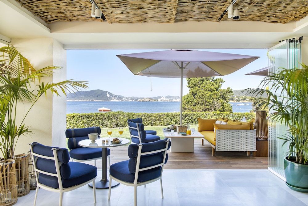 ME Ibiza — Restaurant & bars in Santa Eulalia, Balearic Islands