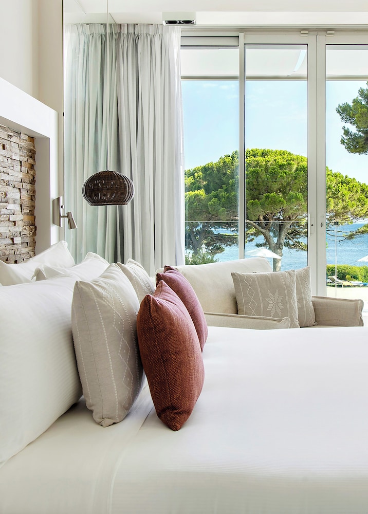 ME Ibiza — Hotel rooms in Santa Eulalia, Balearic Islands