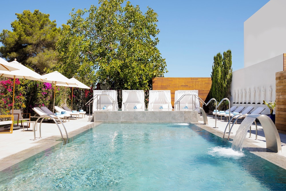 ME Ibiza — Swimming pool in Santa Eulalia, Balearic Islands