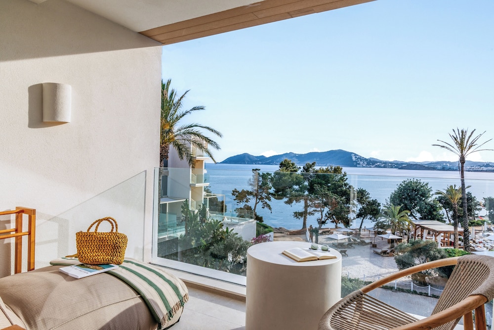ME Ibiza — Hotel rooms in Santa Eulalia, Balearic Islands