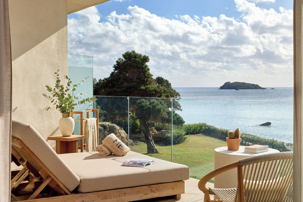 ME Ibiza — Hotel rooms in Santa Eulalia, Balearic Islands