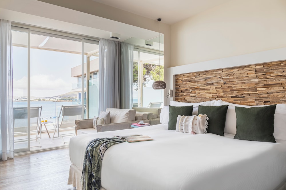 ME Ibiza — Hotel rooms in Santa Eulalia, Balearic Islands