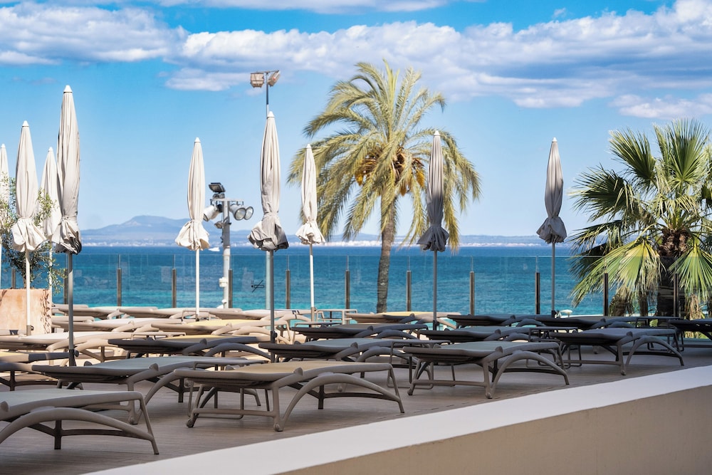 INNSiDE by Meliá Wave Calviá — Beach in Magaluf, Balearic Islands