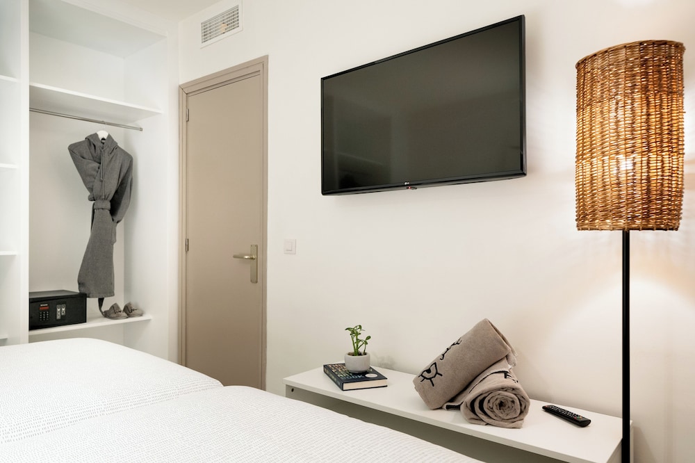 INNSiDE by Meliá Wave Calviá — Hotel rooms in Magaluf, Balearic Islands