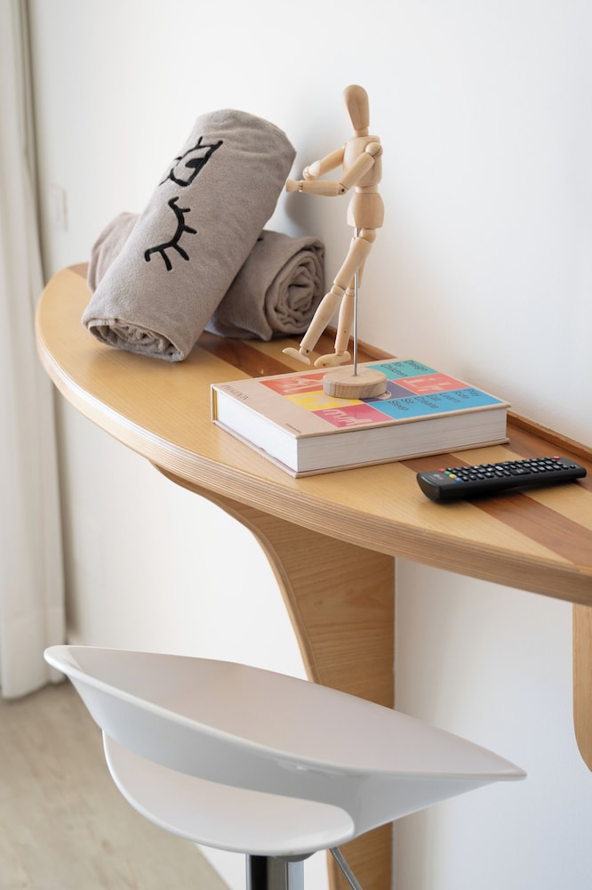 INNSiDE by Meliá Wave Calviá — Hotel rooms in Magaluf, Balearic Islands