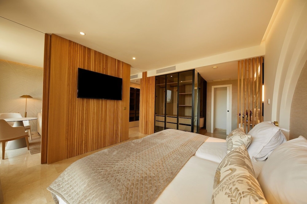 Hotel Son Caliu Spa Oasis — Hotel rooms in Palma Nova, Balearic Islands